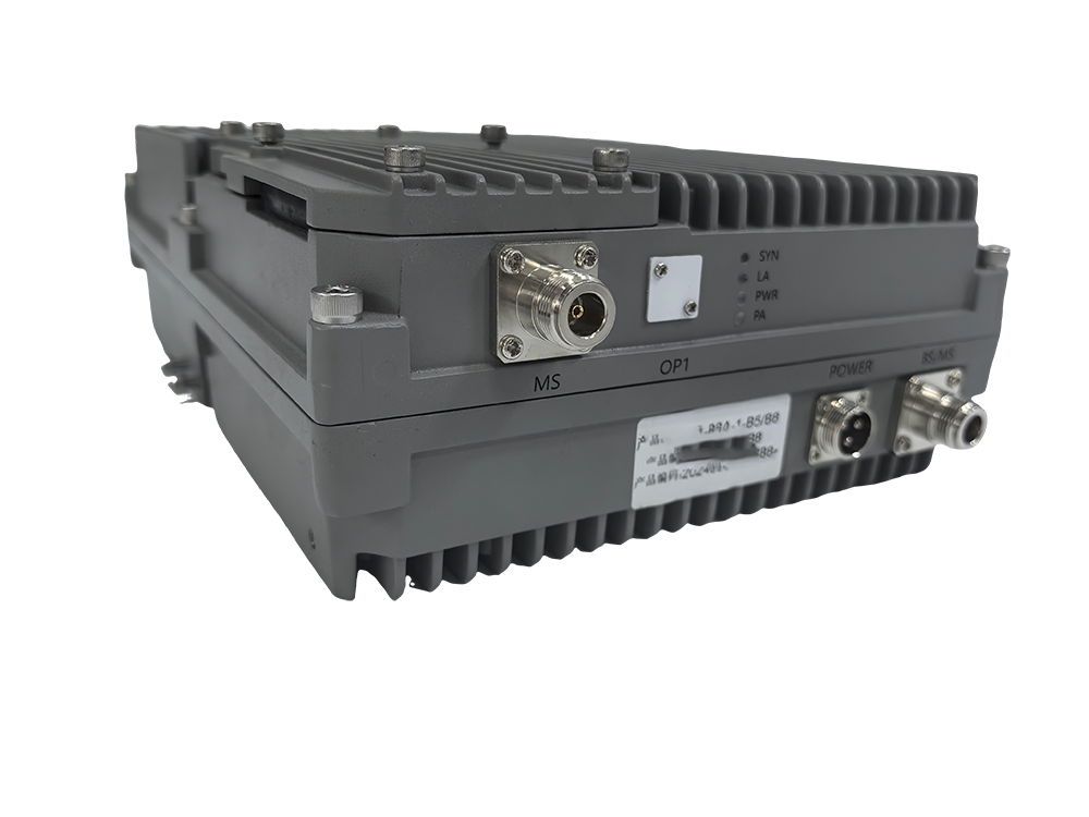  林周三频手机信号接收器2000㎡